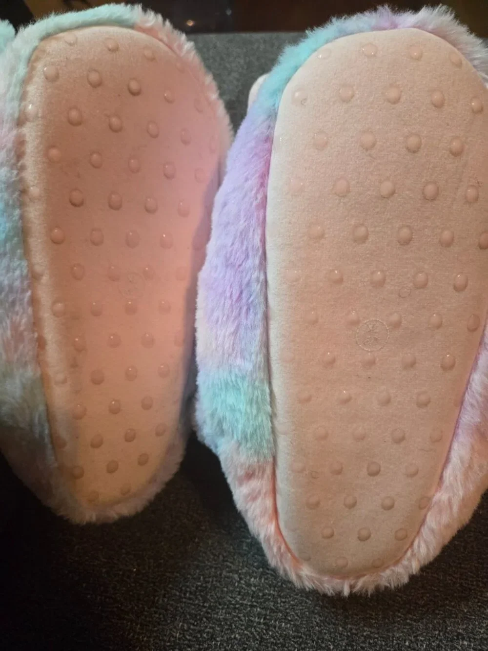 Cat & Jack bear slippers size XL 6/7